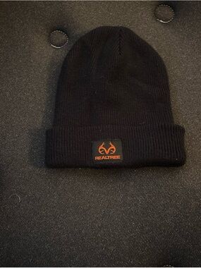 Realtree Black Cuffed Knit Beanie with Orange Logo